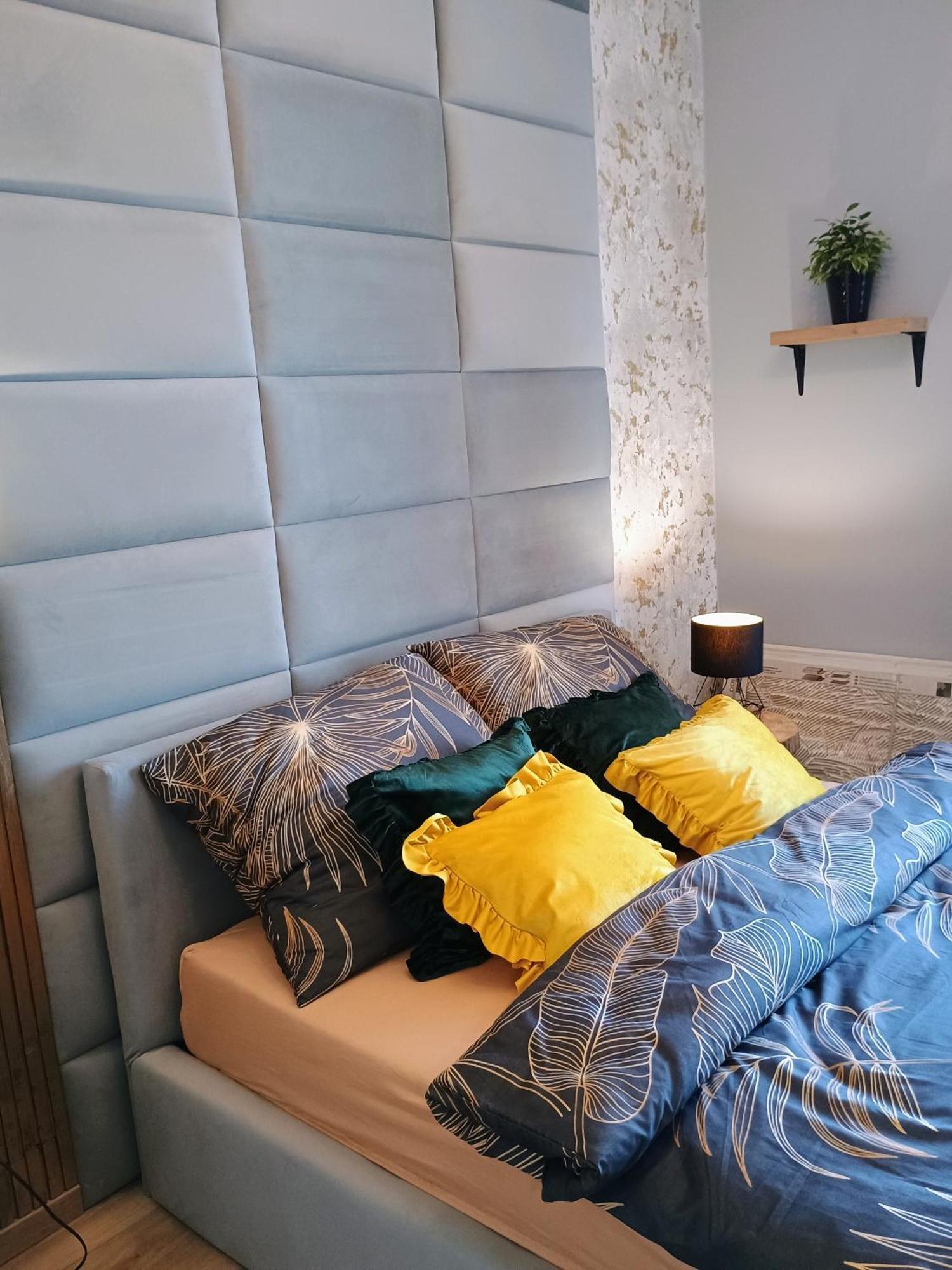 Apartament Em Krosno Luaran gambar