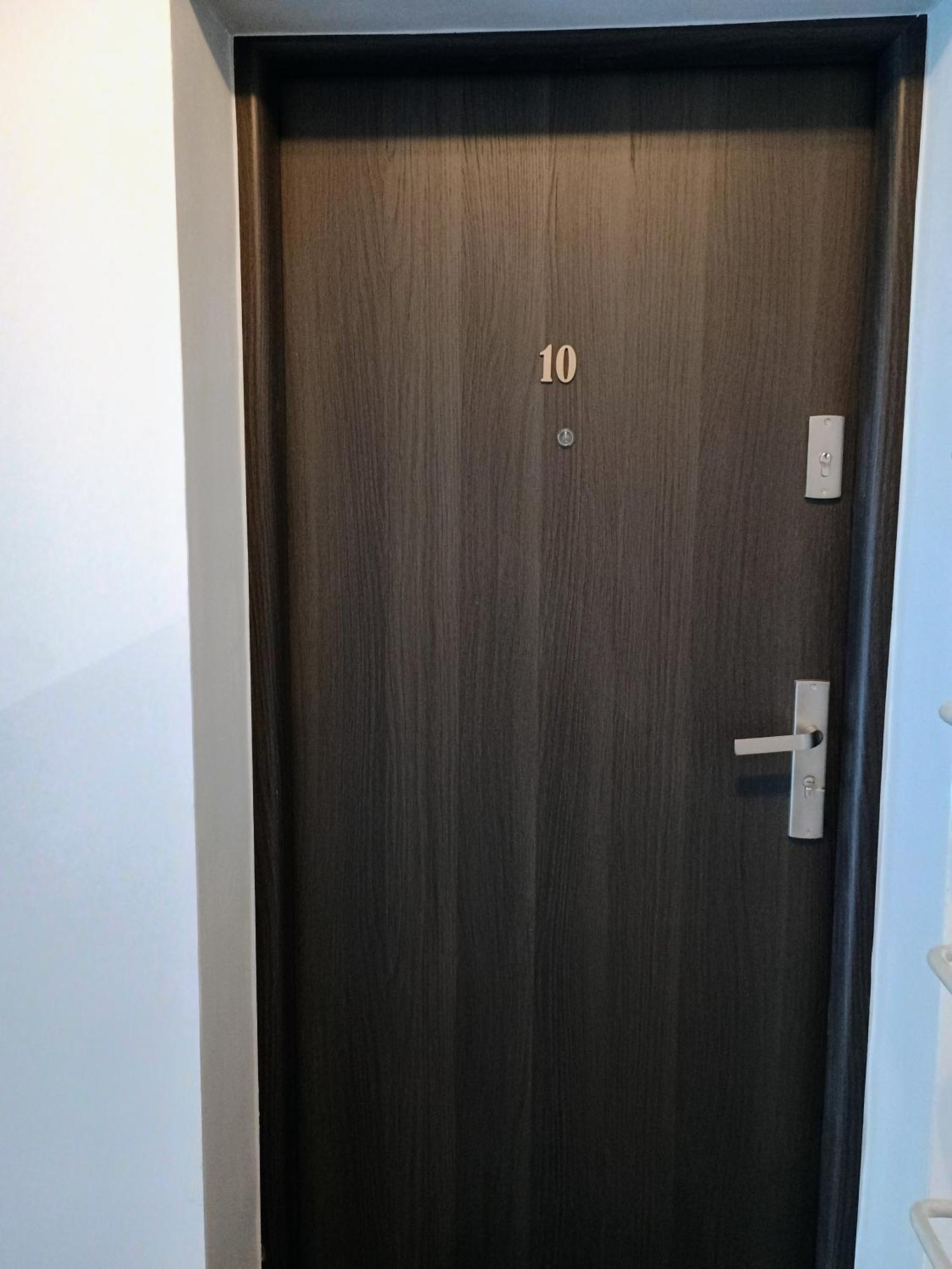 Apartament Em Krosno Luaran gambar